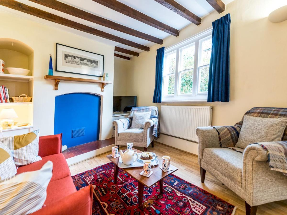 לאדלו Pass The Keys Cosy 2 Bedroom Victorian Cottage מראה חיצוני תמונה