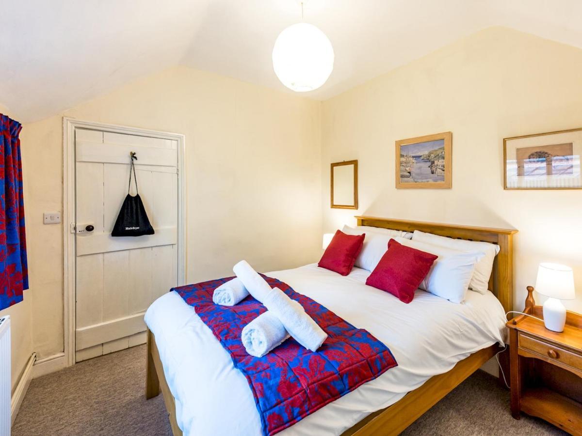 לאדלו Pass The Keys Cosy 2 Bedroom Victorian Cottage מראה חיצוני תמונה